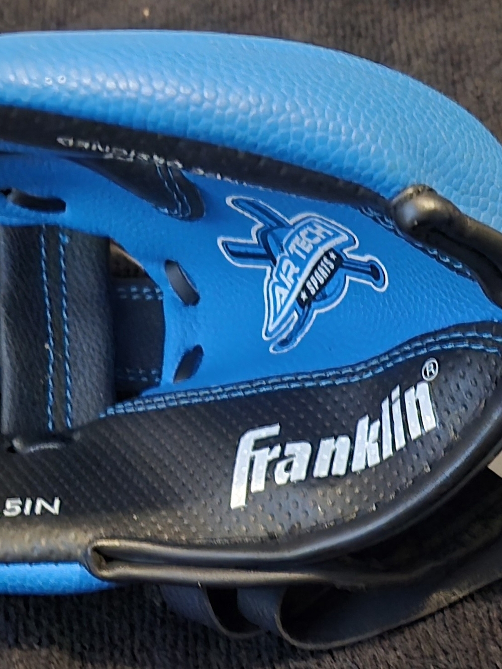 Men’s Blue Athletic Shoe